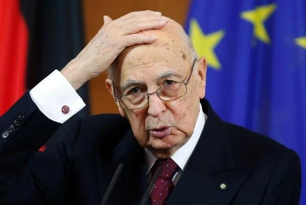 La campagna del Cav: meno toghe, più Renzi, Grillo e Napolitano