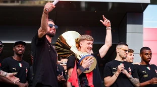 Milan, guai dopo la festa scudetto: "Quattro giocatori sono sotto inchiesta", cosa hanno fatto