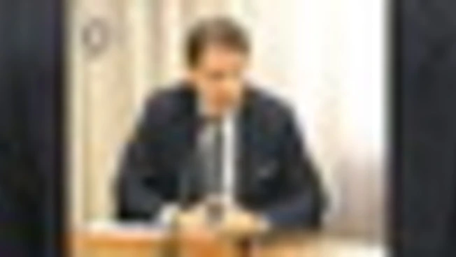 Covid, Conte: giuro sul mio onore, ma qui c'Ã¨ chi l'onore l'ha perso
