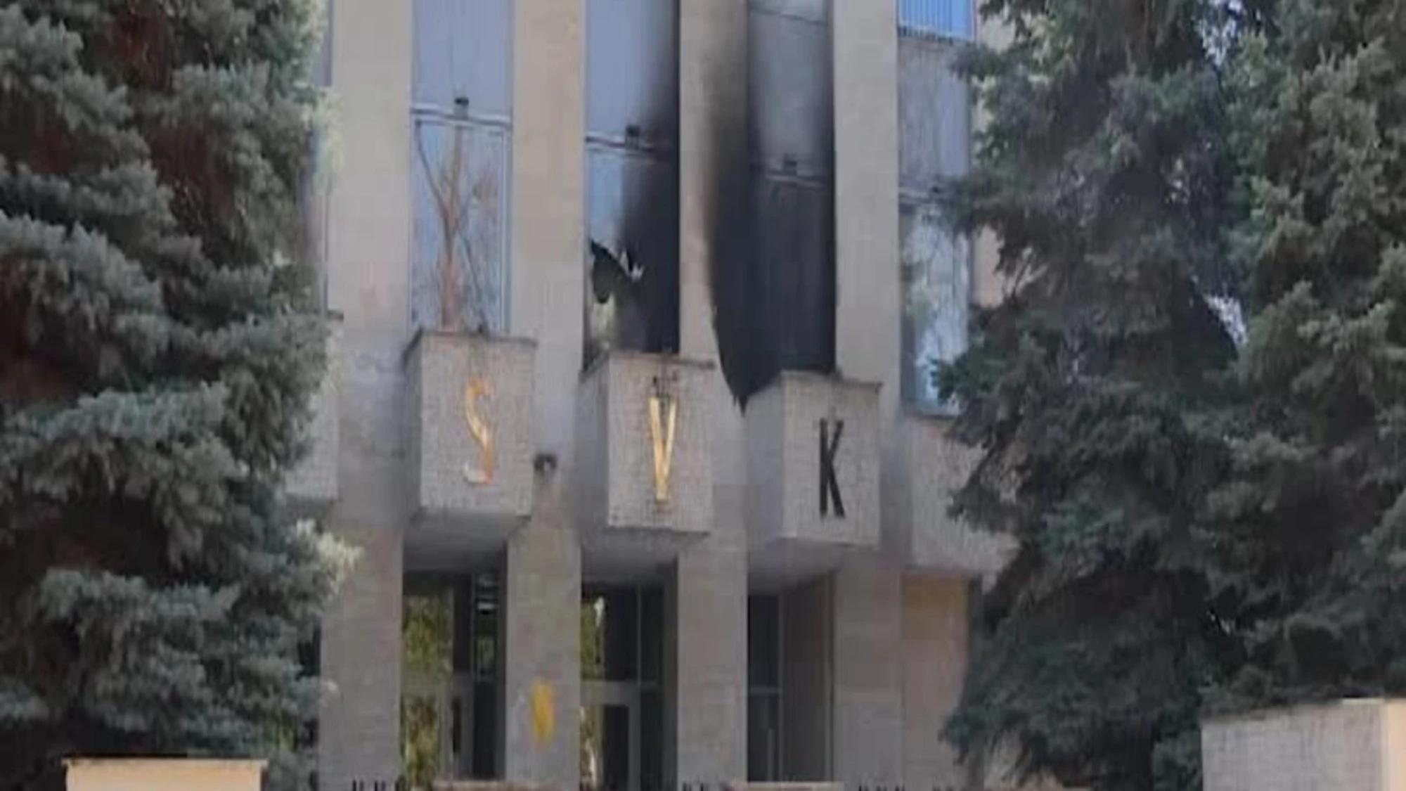 Repubblica Ceca, bottiglie Molotov contro centro culturale russo a Praga