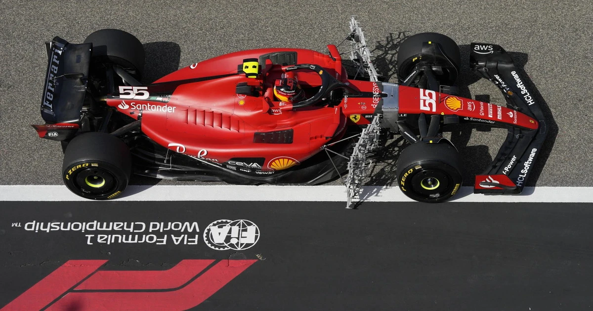 Ferrari, muso ammaccato: le immagini fanno il giro del mondo