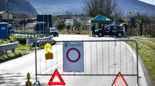 Coronavirus, morti in ospizio: in Emilia Romagna i dati peggiori, ma la Lombardia è sotto inchiesta