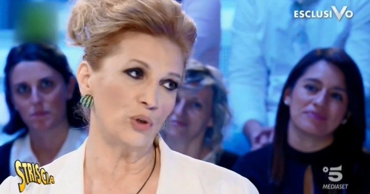 Iva Zanicchi, la soluzione alla movida: "Calci nel c*** e a casa, ma i genitori come li hanno allevati?"