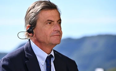 Carlo Calenda, botta e risposta con l'ambasciata russa: "Nazista", "Come l'Urss"