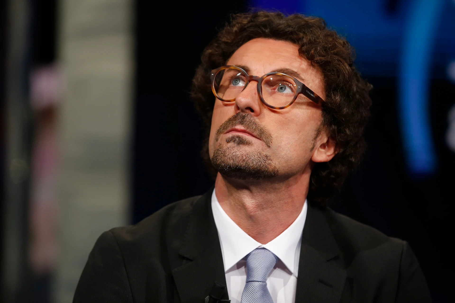 Luigi Di Maio, Danilo Toninelli sega le gambe a Roberto Fico: "Se riceve incarico, non è politico"