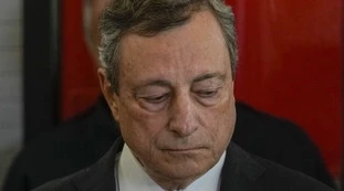 Sondaggio, Draghi cacciato dagli italiani: il 70 per cento non voterebbe la sua lista