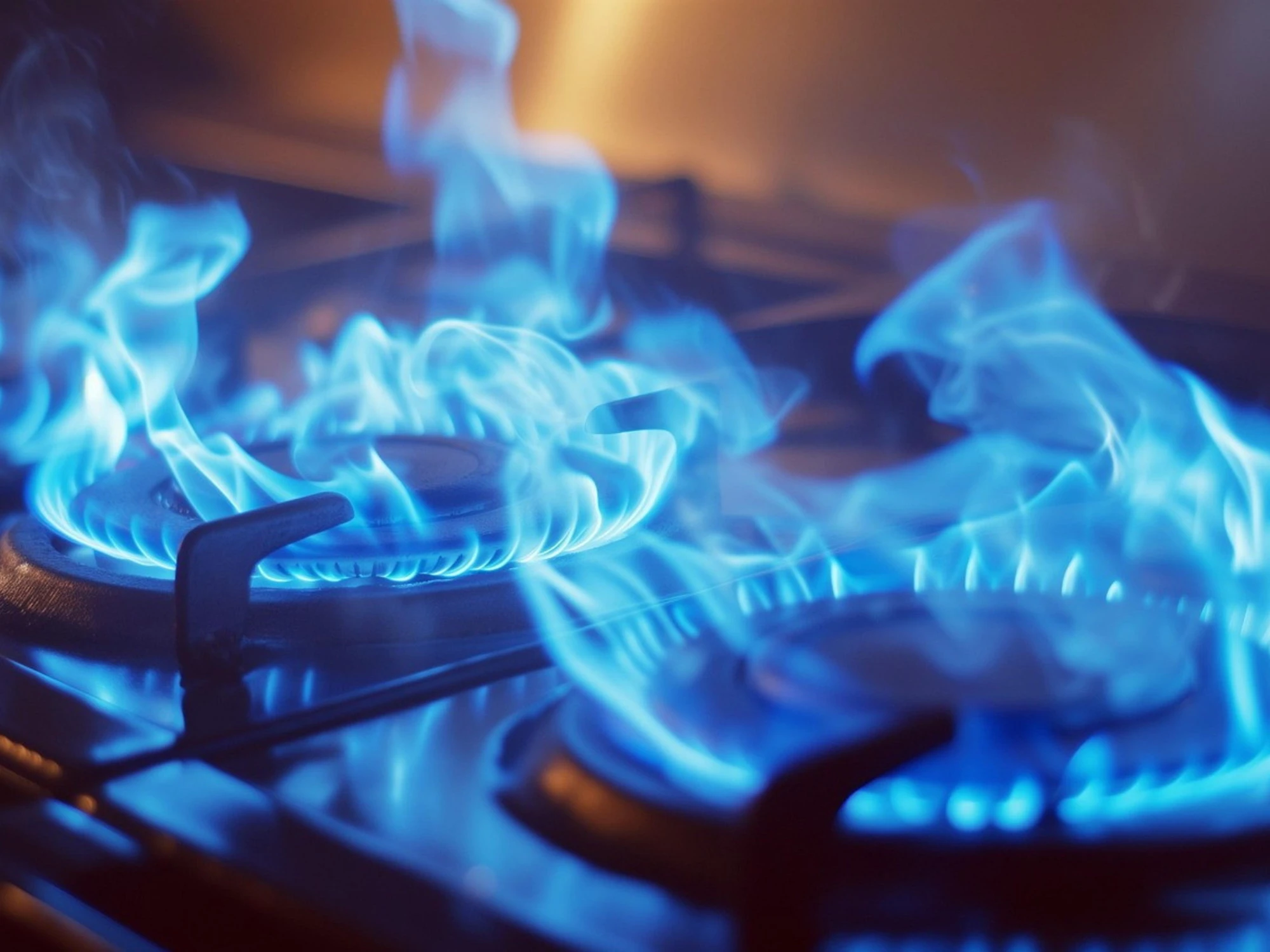 Gas, crollo del 16%: guerra, dai mercati arriva un segnale decisivo?