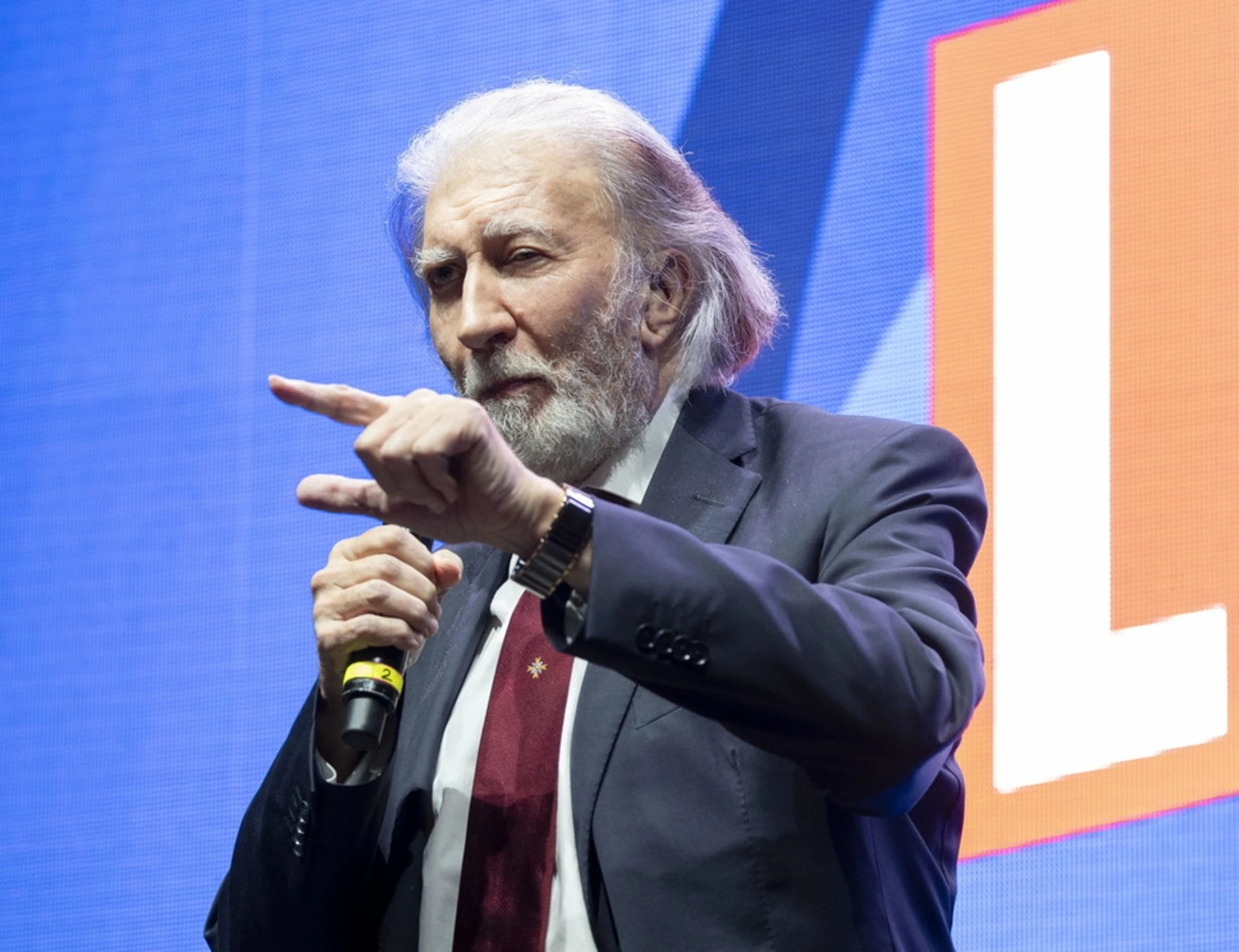 Dossieraggio, il gioco sporco del M5s in antimafia contro il referendum