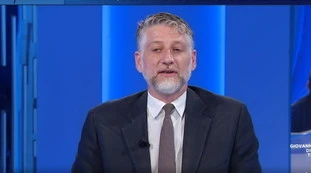 Otto e Mezzo, Alessandro Giuli: "Perché la Meloni vince", Gruber zittita