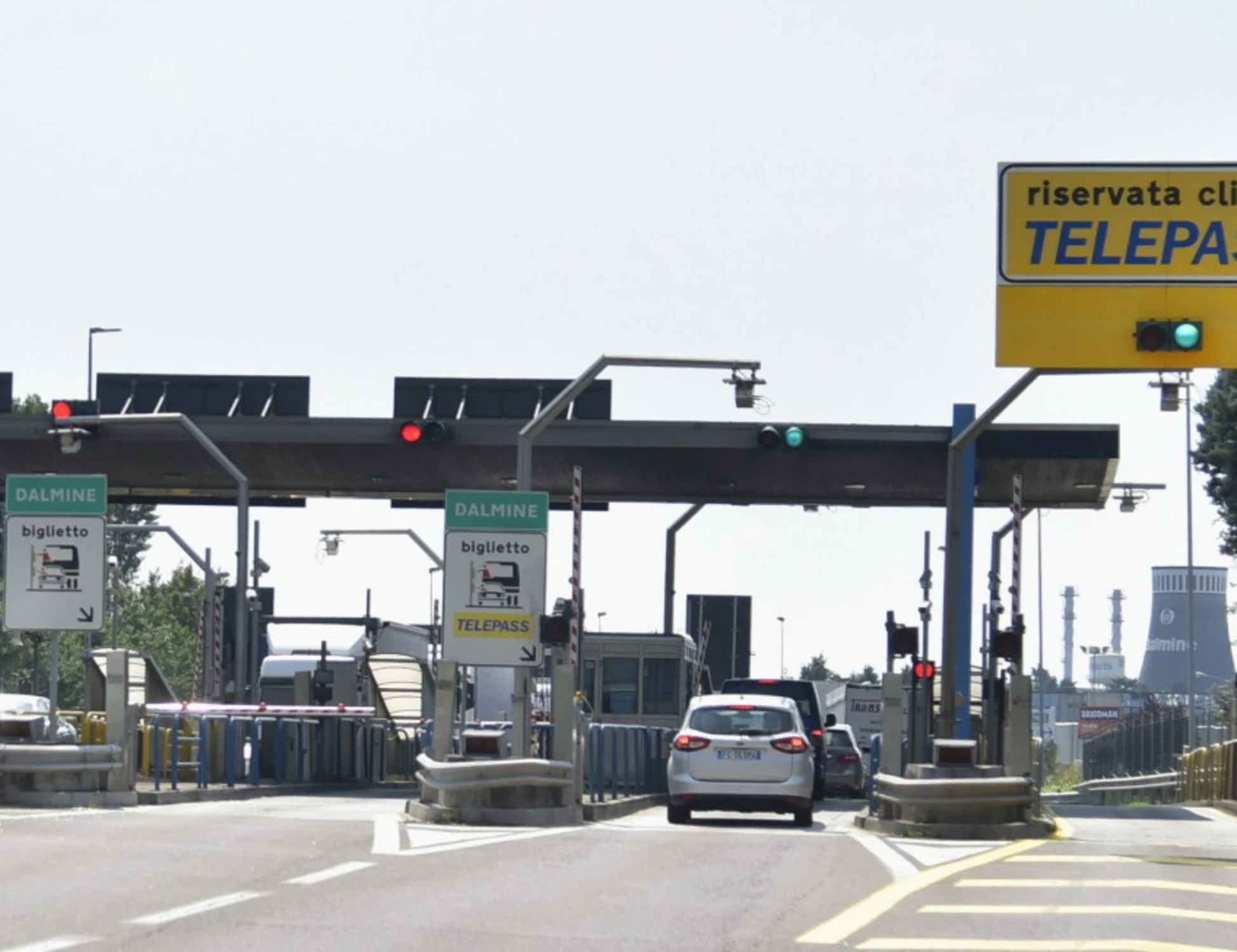 Autostrada, la truffa al casello: falsi ticket, lo scandalo dilaga