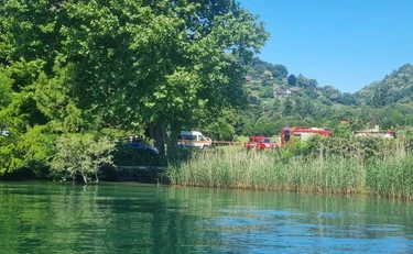 Lago Maggiore, elicottero precipita dopo il decollo dalla villa: un morto