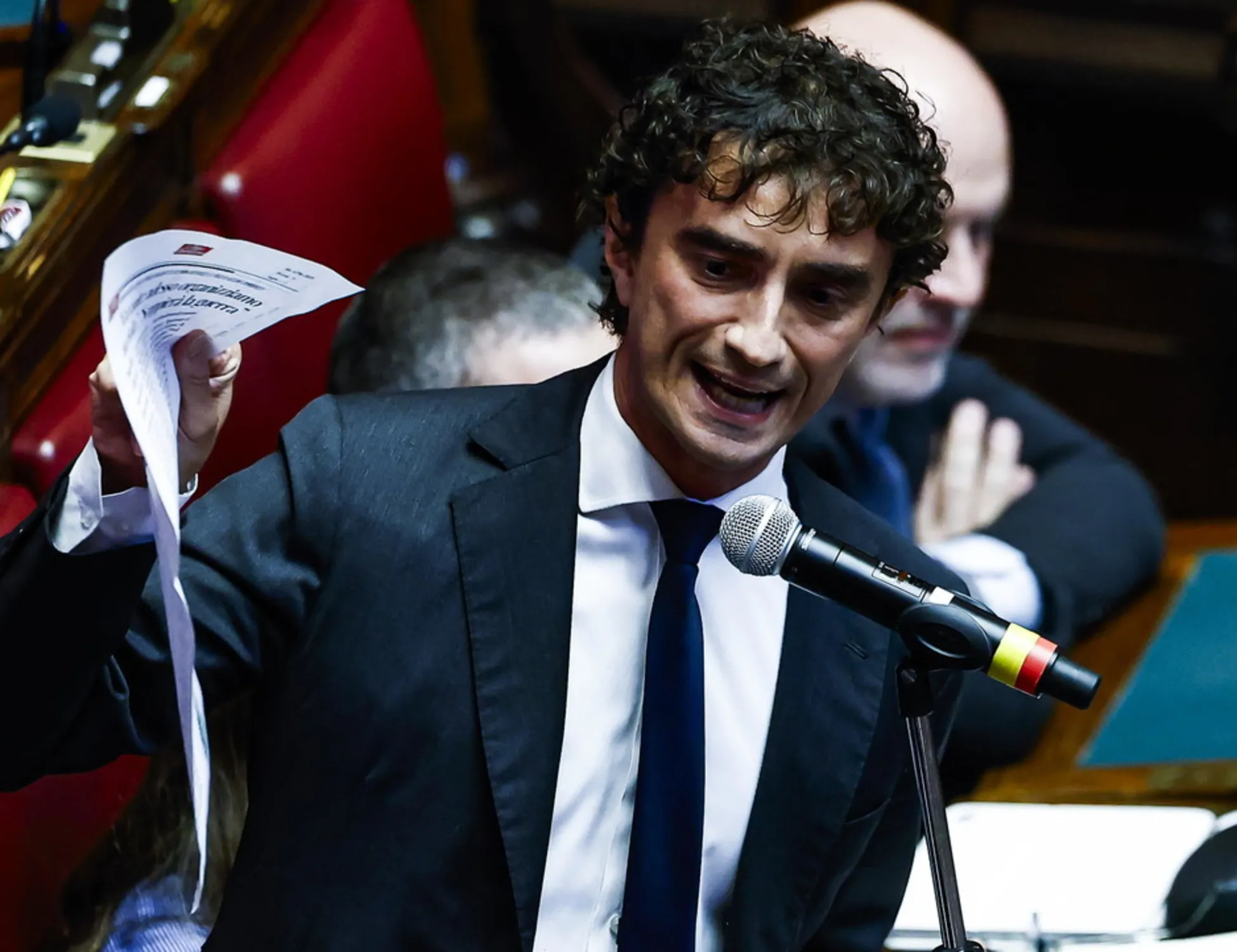 Leggi l'articolo: "Ecco perché vogliono vincere": Bignami azzera la sinistra