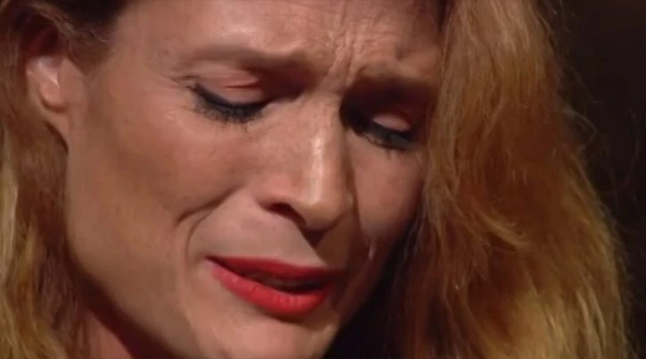 Grande Fratello Vip, Jane Alexander torna a parlare dopo l'addio alla casa: "Mi viene da piangere"