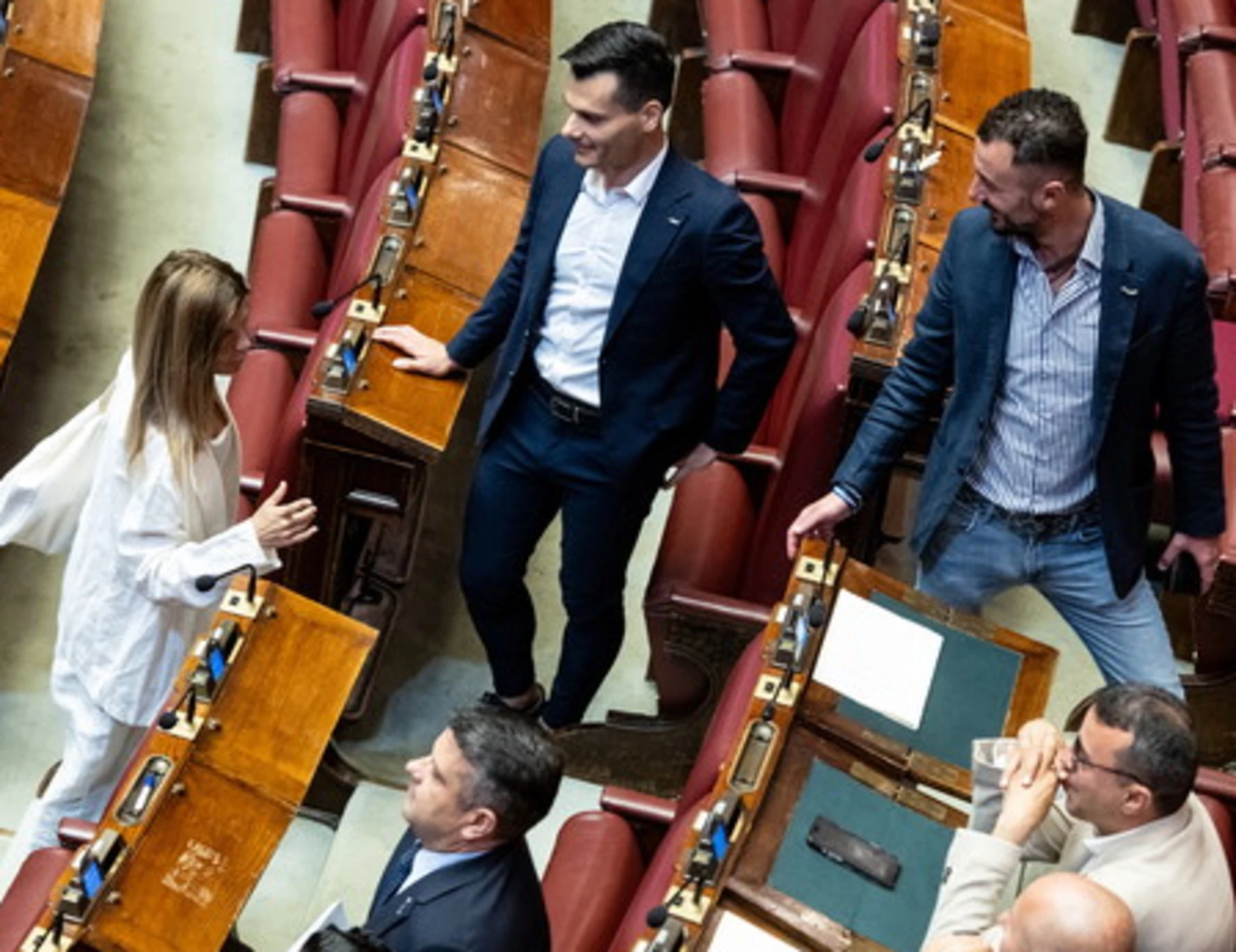 Meloni-Vannacci, prove d'intesa: come leggere le manovre in Parlamento