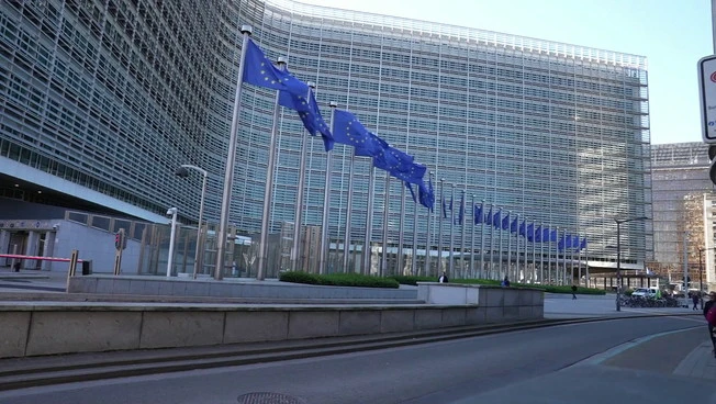 Ue, nuovo quadro temporaneo di aiuti per settori colpiti da crisi Medio Oriente