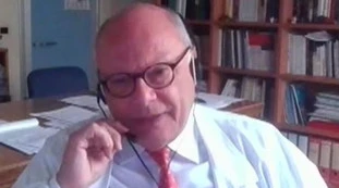 Variante Delta, Massimo Galli boccia la terza dose di vaccino: "Io non la farei, perché è insensata"