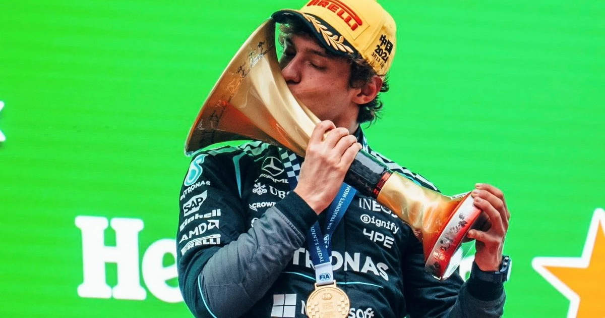 GP Cina, le pagelle: Antonelli fa la storia, Hamilton rinato, Verstappen all'inferno
