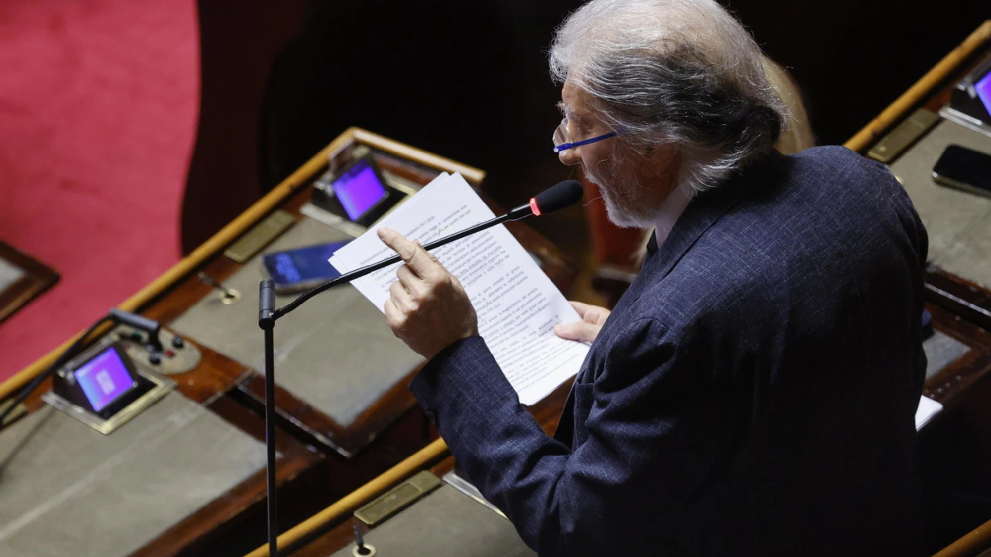 Scarpinato, valanga sul senatore M5s: "Da lui attività depistante"