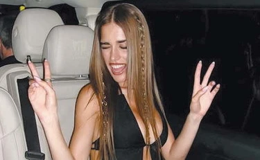 677x384