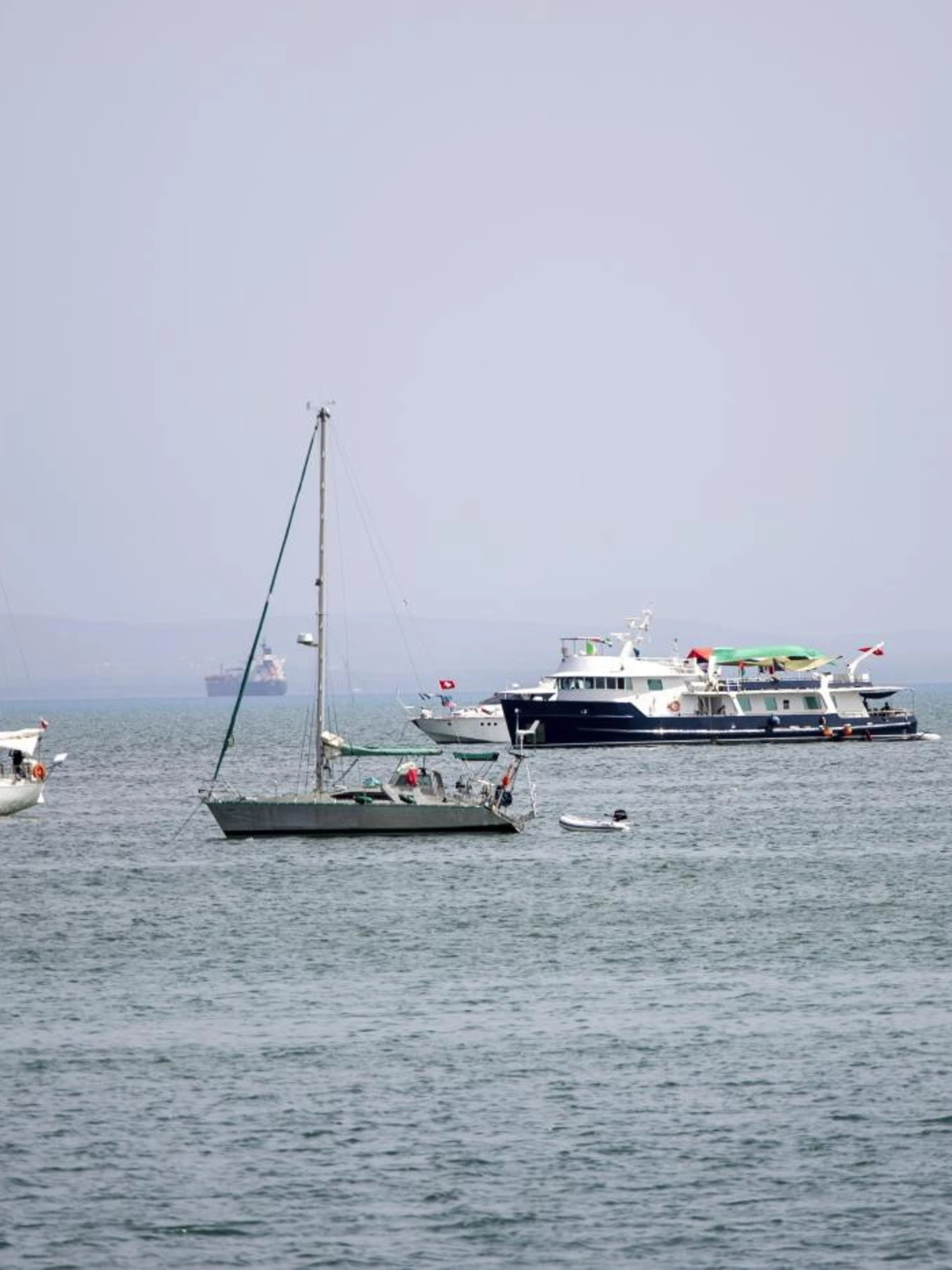 Flotilla, paranoia in barca: "Seguiti da droni di origine ignota"