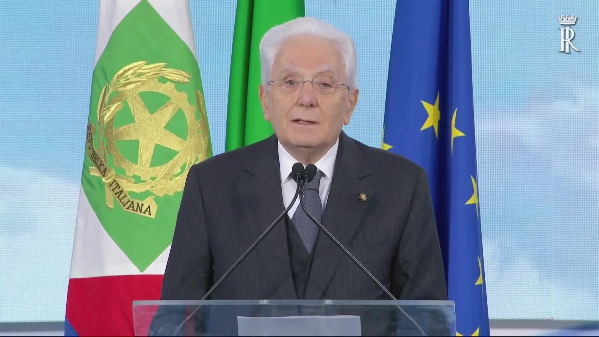 Mattarella: "La scuola è integrazione, è aperta a tutti, aiuti a non creare ghetti"