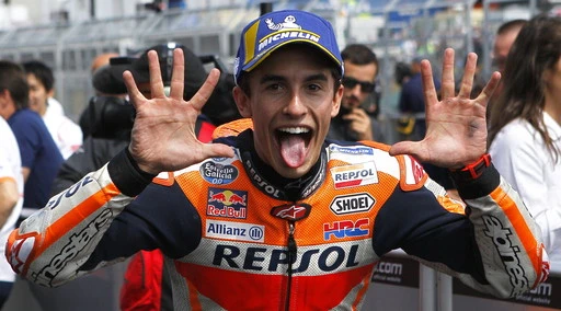 Marc Marquez, attacco a Valentino Rossi: "Non mi piace, io mi ritirerei prima"