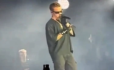 469x265