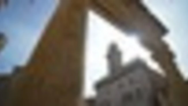 https://media.liberoquotidiano.it/jyaLVLnGmTIab2gP7_XOvFCInmrvbgCXIkWXSwNnYsU/width:800/quality:90/aW1hZ2VzLzIwMjUvMDkvMTUvMTUyODQxMDg4LTU1YmI5ZWVhLTQ1MWEtNGNiYi05OWRhLWU2MjU5MWJkYzkyOS5qcGc.webp