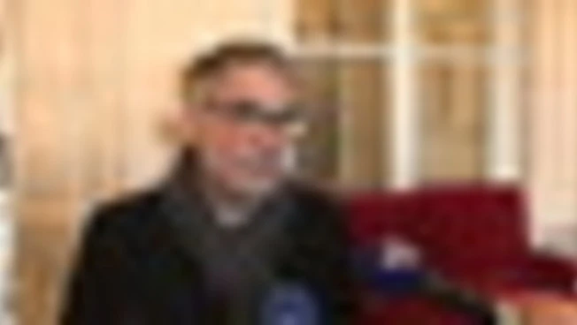https://media.liberoquotidiano.it/jyoNR1RtwgMcyvT4pQ2cXrXfleSmLuztKu85ToSM3XY/width:800/quality:90/aW1hZ2VzLzIwMjUvMTAvMjUvMTUwODIzNjgwLTdhYjU4MjZhLWQ3NWYtNGY5Yy05ZTI3LWUxMjI1MTc1ODFjMi5qcGc.webp