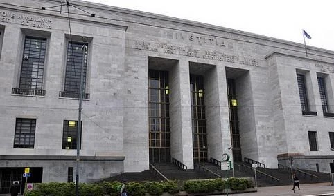 Sallusti di nuovo in Tribunale per un articolo su un magistrato