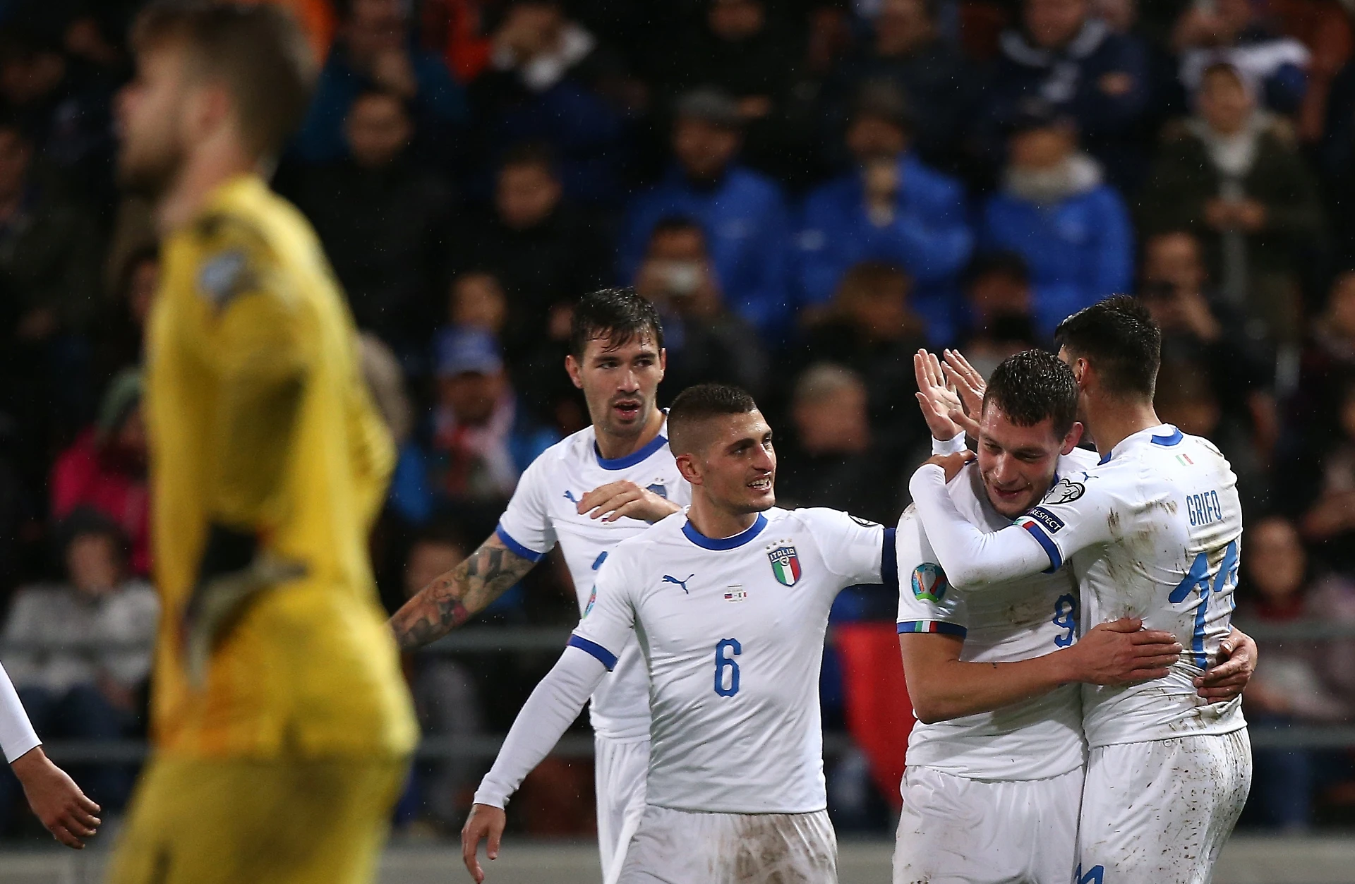 Nazionale, l'Italia travolge il Liechtenstein 5-0. Doppio Belotti e 9 vittorie di fila: ct Mancini come Pozzo