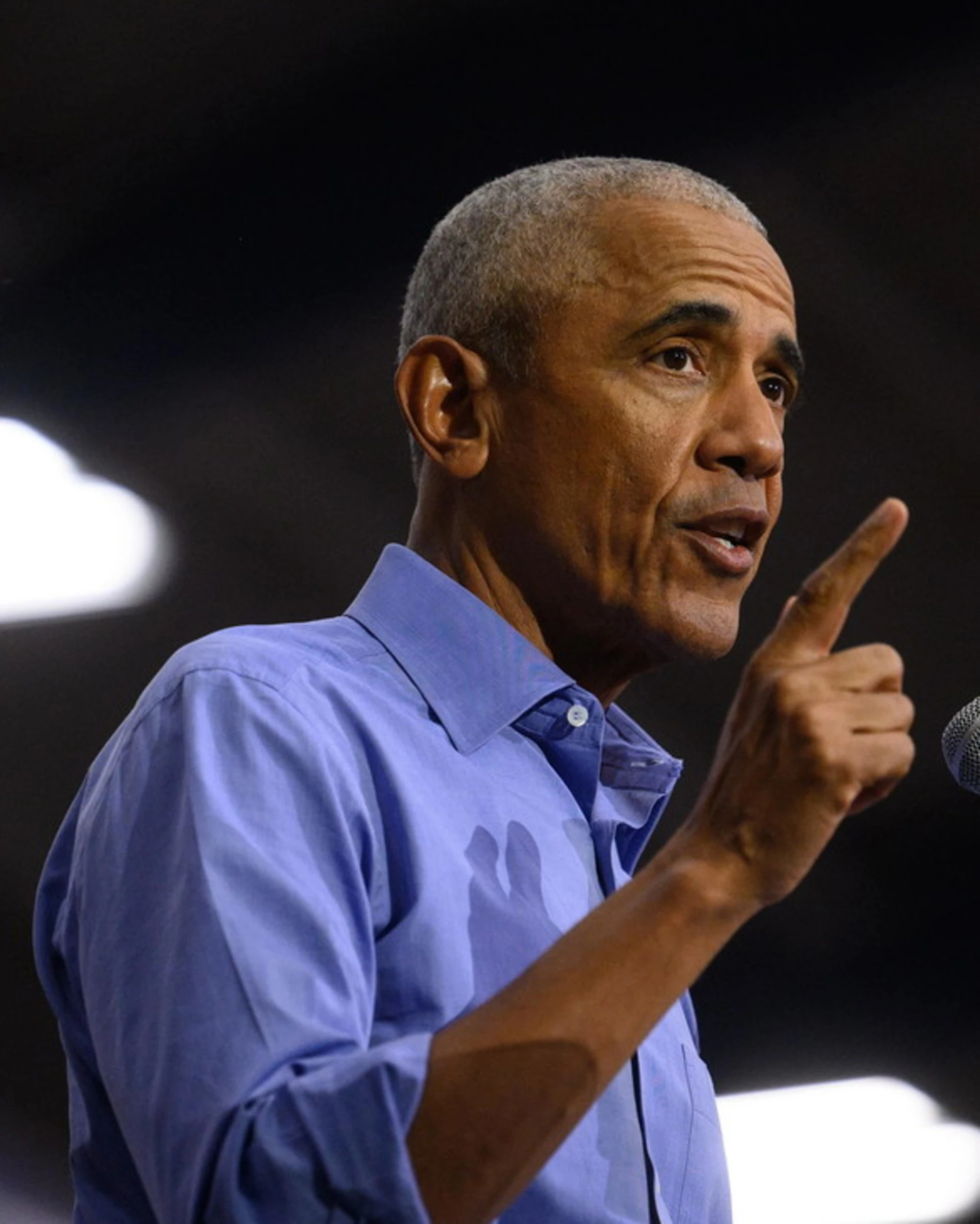 Fbi, dalle carte sul Cremlino una bomba su Barack Obama