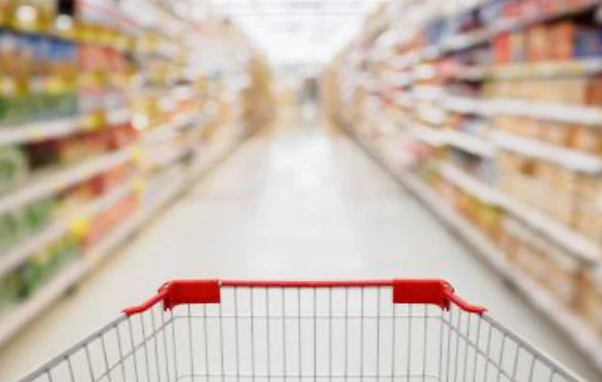 Offerte dei supermercati, occhio a volte ci fregano così: a cosa dovete fare molta attenzione sulle confezioni