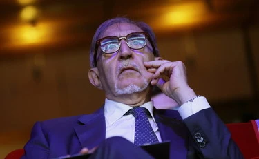 La Russa media sulla Rai. Ma il Pd fa le barricate