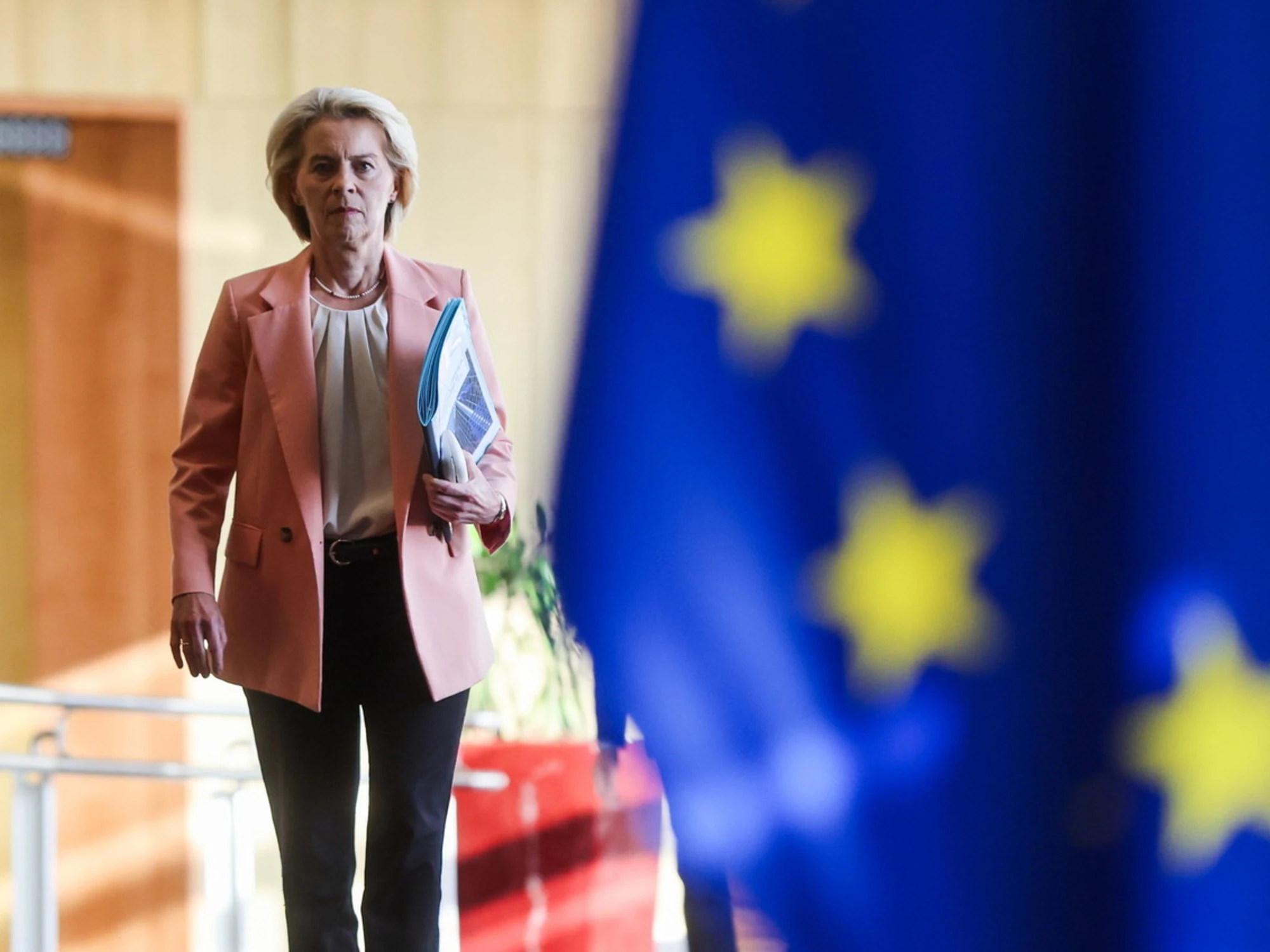 Ue, mani sulle nostre case. FdI in rivolta: "A rischio la proprietà privata"