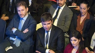 Alessandro Di Battista, la corrente nel M5s. Retroscena Casaleggio: sabotaggio contro Di Maio