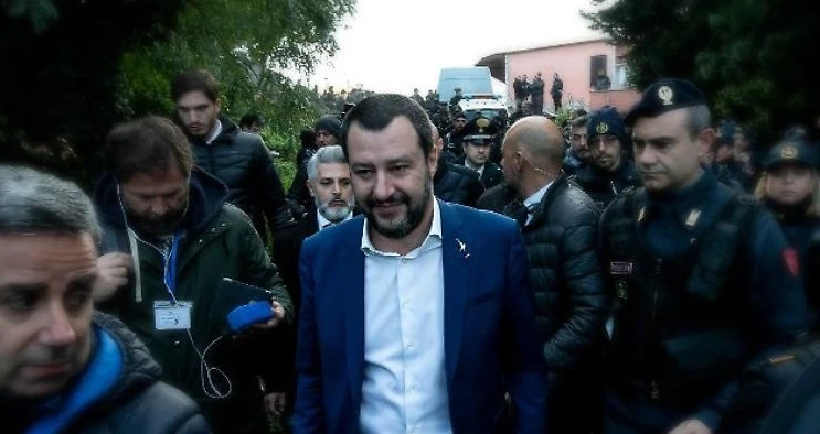 Matteo Salvini: "Decreto sicurezza entro il 3 dicembre o salta il governo"
