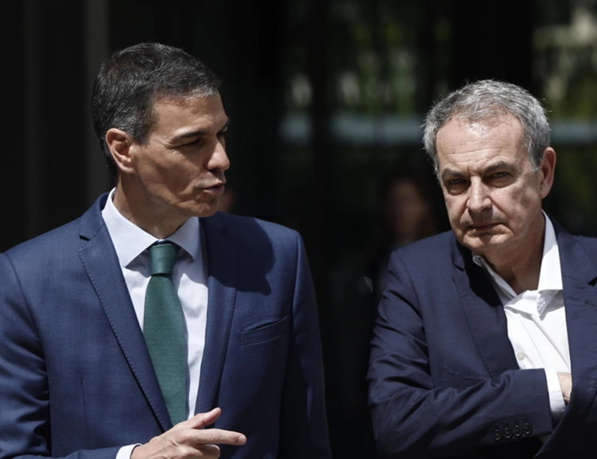 José Luis Zapatero indagato per riciclaggio e traffico di influenza