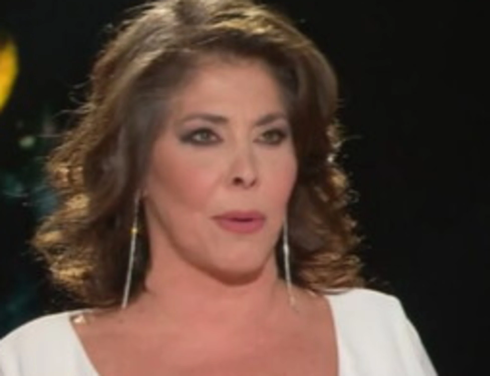 Belve, l'ex attrice a luci rosse Milly D'Abbraccio: "Per cosa mi pagano oggi"