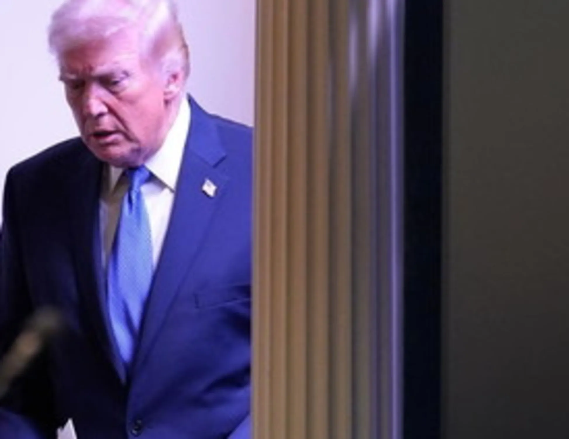 Leggi l'articolo: 'Dazi dal 10 al 15%, effetto immediato': pugno duro di Trump