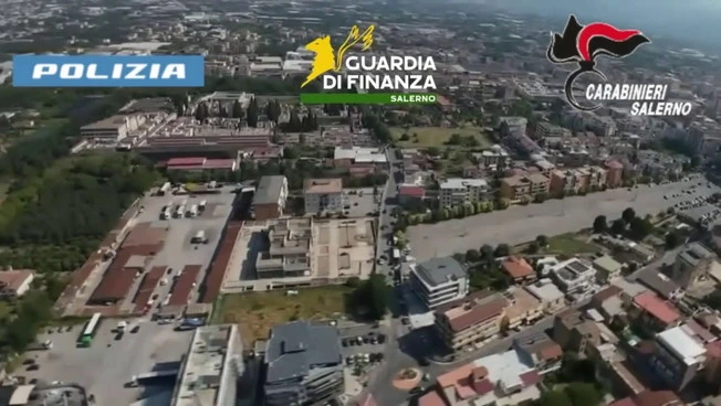 https://media.liberoquotidiano.it/k976OA-cnYxHAaq1s5-LQ9hF8Ih9dJjW0wrvJyF3Lgs/width:800/quality:90/aW1hZ2VzLzIwMjUvMDkvMTEvMDg1MDMyMjMwLWJlMDU4M2NkLWRkMGEtNDJlOC1hMzBkLTNiNGJjNjc3NTBlMy5qcGc.webp