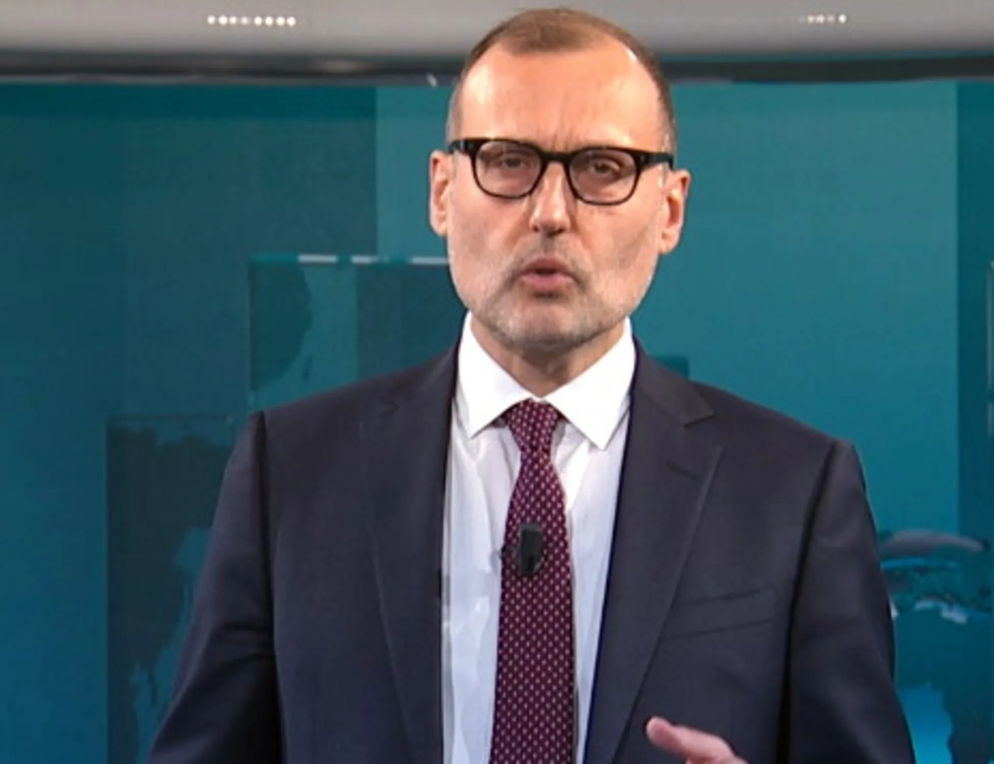 Tg3, lo sfogo di Michele Arnese: "Manco la tv iraniana", cosa va in onda