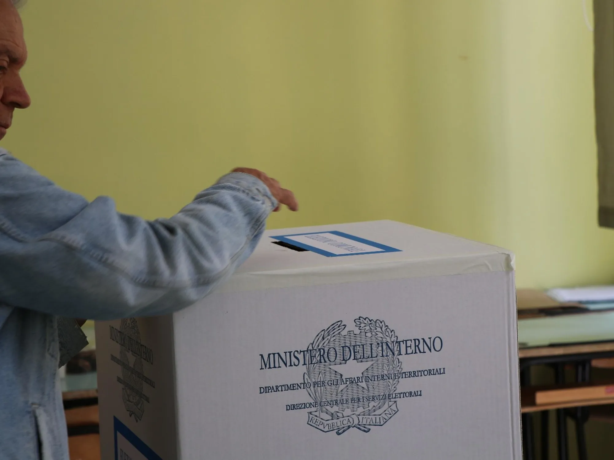 Leggi l'articolo: Sondaggio nel centrodestra (e ribaltone): ecco il nome nuovo su cui si punta tutto