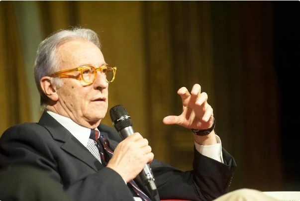 Vittorio Feltri: paghiamo le tasse ma non sappiamo dove finiscono