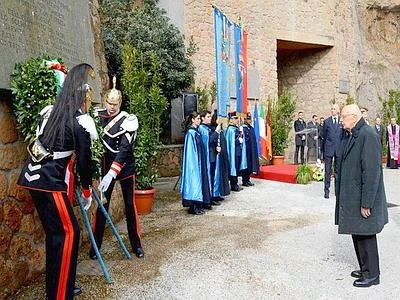 Napolitano: "C'è bisogno di unità Oggi il mio ultimo atto pubblico"