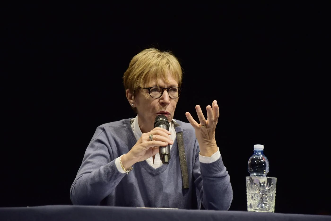 Milena Gabanelli "candidata M5s in Emilia Romagna". Dal Pd indiscrezione pazzesca sulla proposta di Di Maio