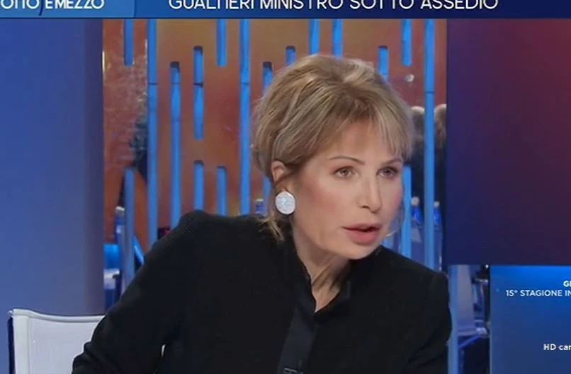 Otto e mezzo, la Gruber sembra Salvini. Inchioda il ministro Pd: "Ma lo Ius soli è davvero la priorità?"
