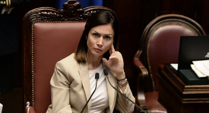 Mara Carfagna, Antonio Tajani: "È stata invitata come tutti gli altri. Ma...", un caso in Forza Italia
