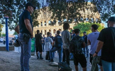 Spunta il vocabolario del Pd: vietato dire maranza. Su Libero di oggi l'ultimo delirio rosso