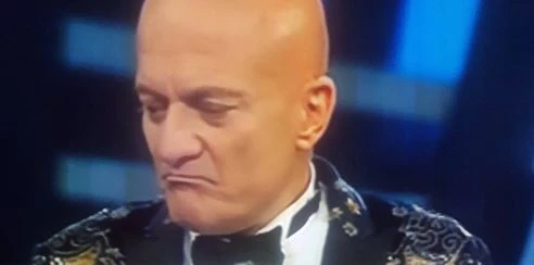 Sanremo 2019," per fortuna che Clauio Bisio era anti-razzista". L'uomo di Salvini e la vergogna in diretta